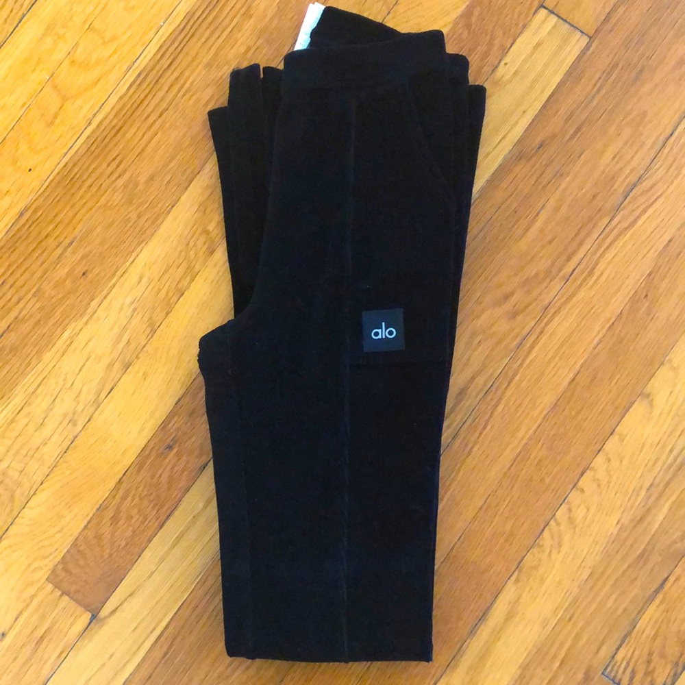 Alo Corduroy Micro Flare Pant